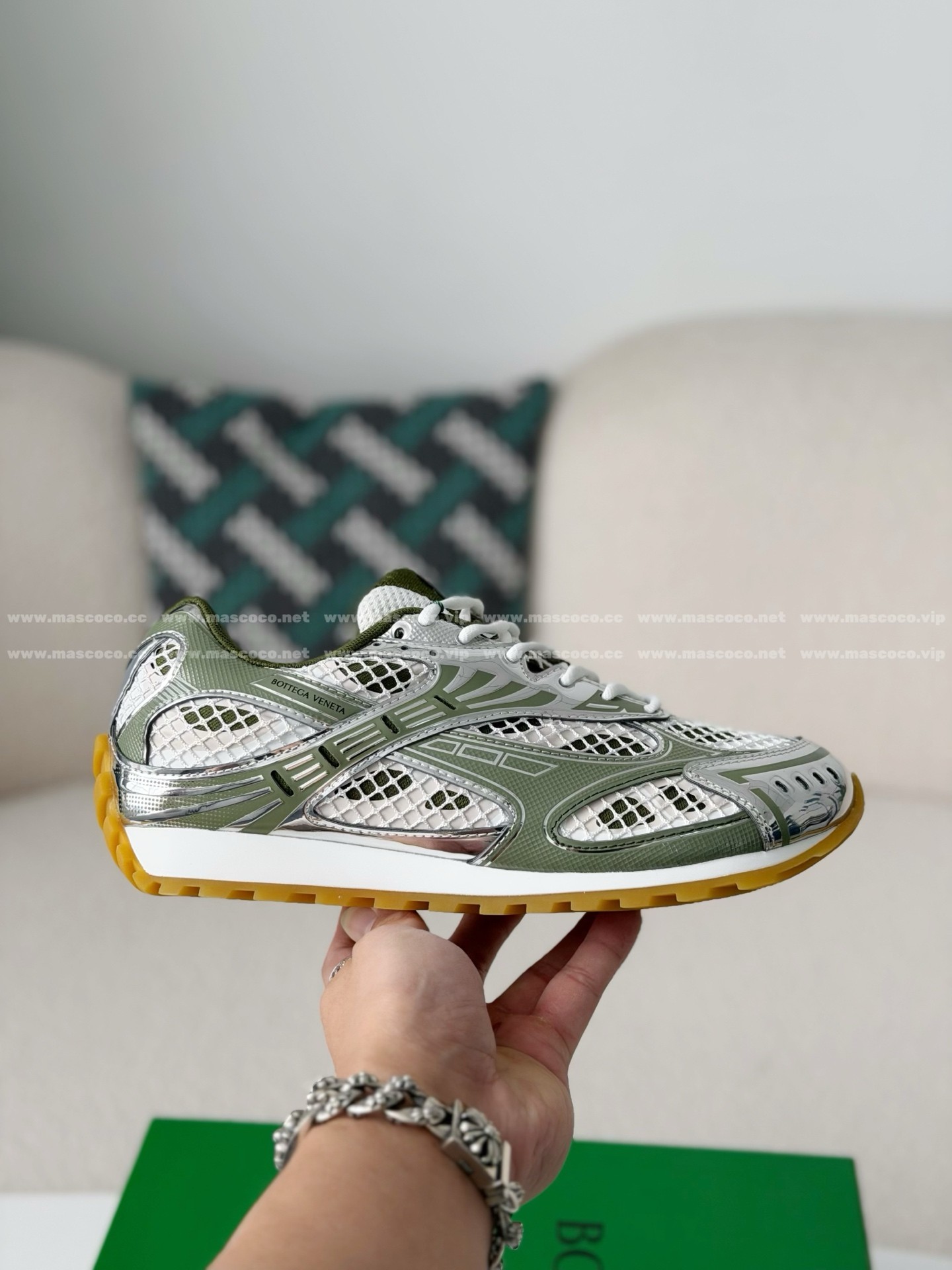 「#5706」Bottega Veneta's Latest Orbit Series Sneakers - Image 6
