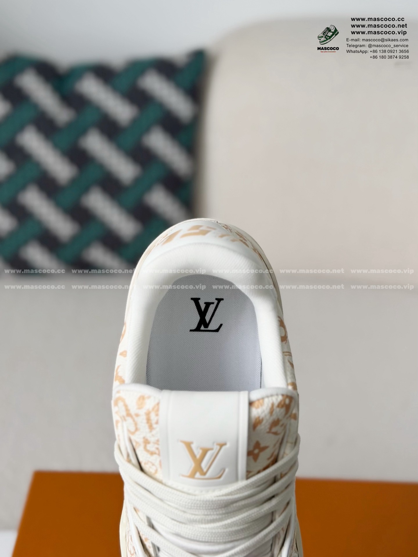 「#6331」LOUIS VUITTON TRAINER GRAINED LEATHER SNEAKERS - Image 9