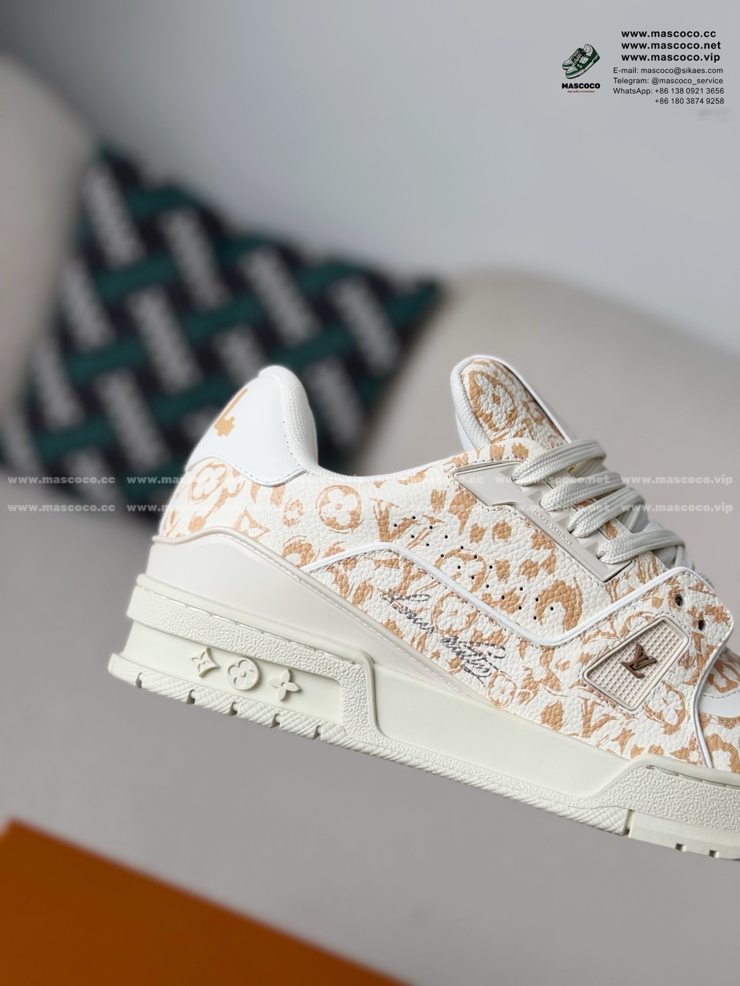 「#6331」LOUIS VUITTON TRAINER GRAINED LEATHER SNEAKERS - Image 7