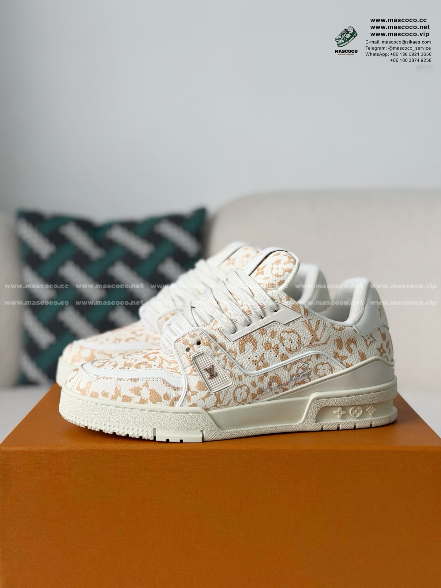 「#6331」LOUIS VUITTON TRAINER GRAINED LEATHER SNEAKERS