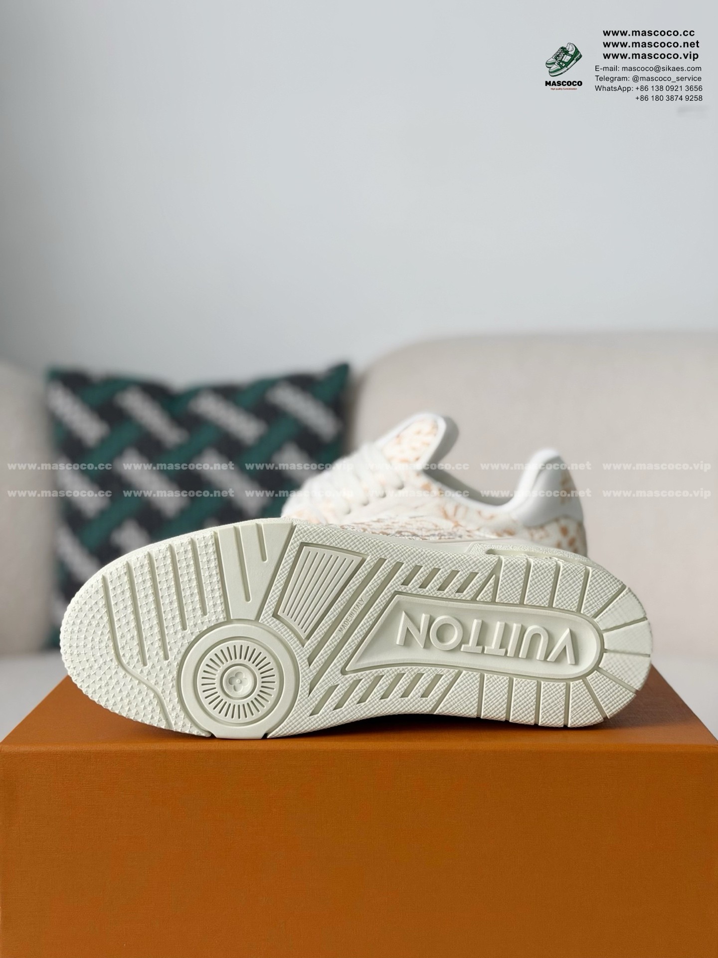 「#6331」LOUIS VUITTON TRAINER GRAINED LEATHER SNEAKERS - Image 5
