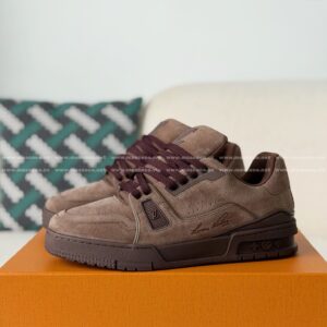 「#6462」LOUIS VUITTON TRAINER DISTRESSED SNEAKERS