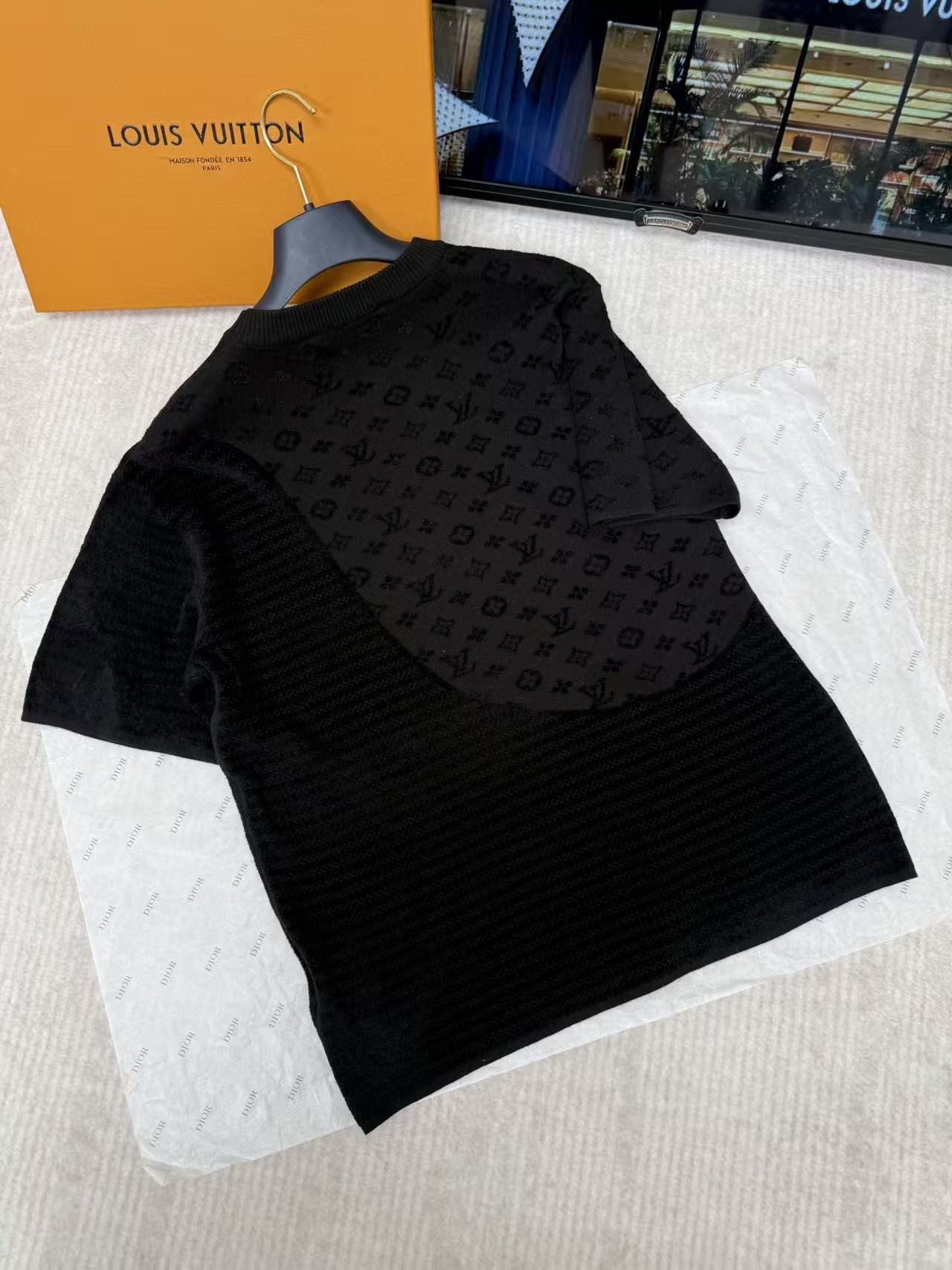 「#6706」LOUIS VUITTON Letter Jacquard Striped Knit Short Sleeve - Image 4