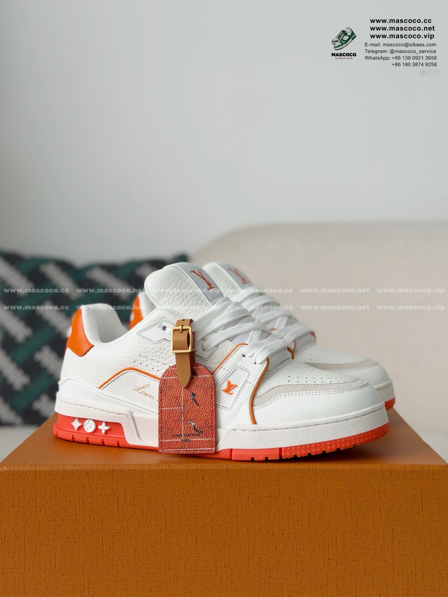 「#6972」LOUIS VUITTON TRAINER FULL-GRAIN LEATHER SNEAKERS - Image 2