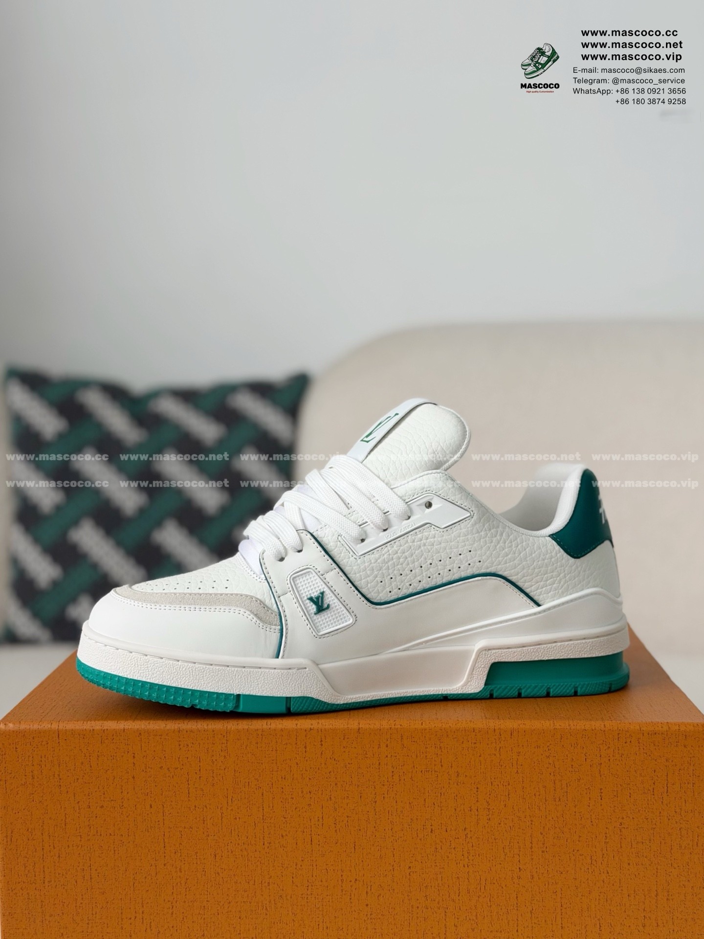 「#6973」LOUIS VUITTON TRAINER FULL-GRAIN LEATHER SNEAKERS - Image 4
