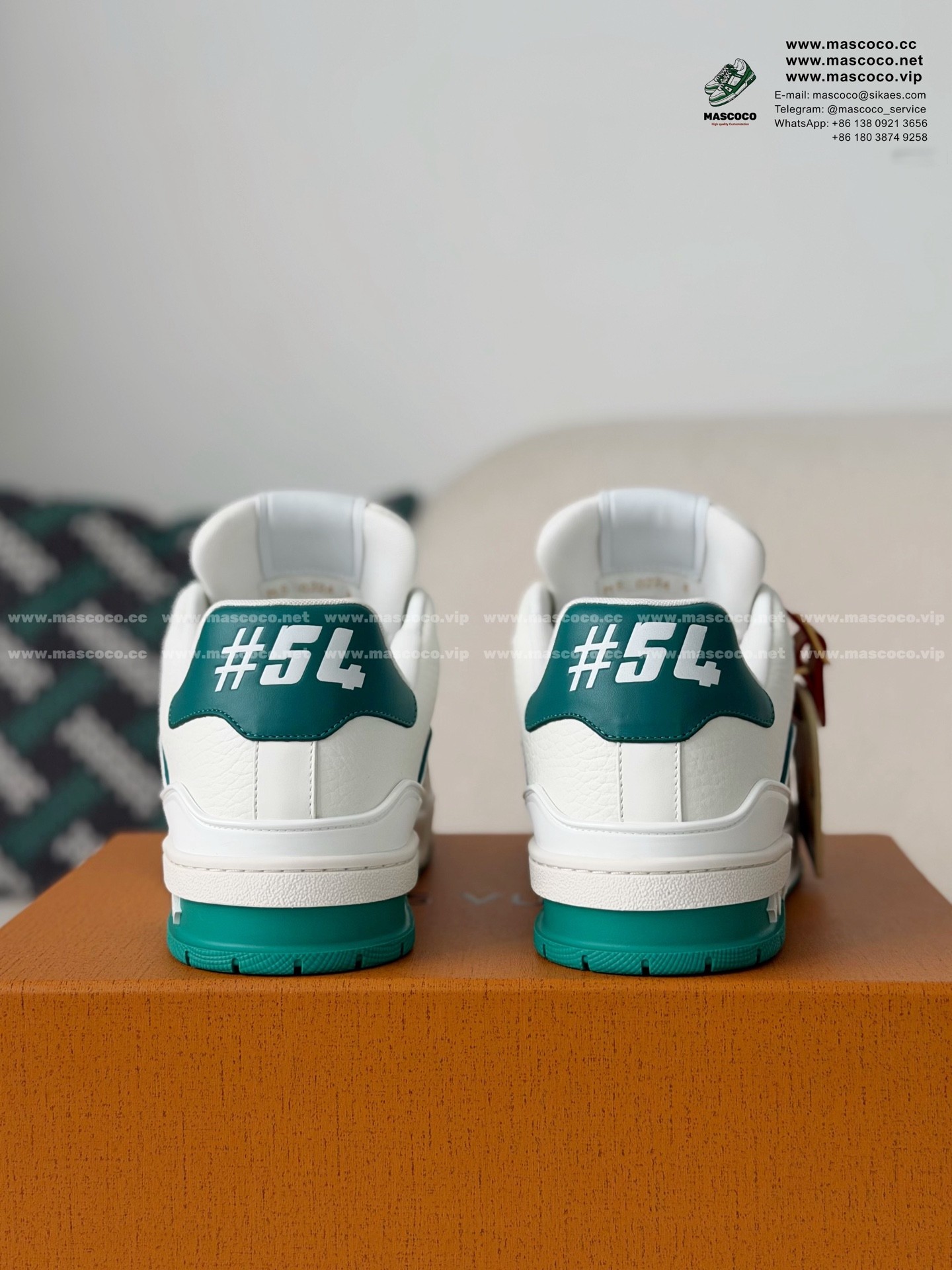 「#6973」LOUIS VUITTON TRAINER FULL-GRAIN LEATHER SNEAKERS - Image 3