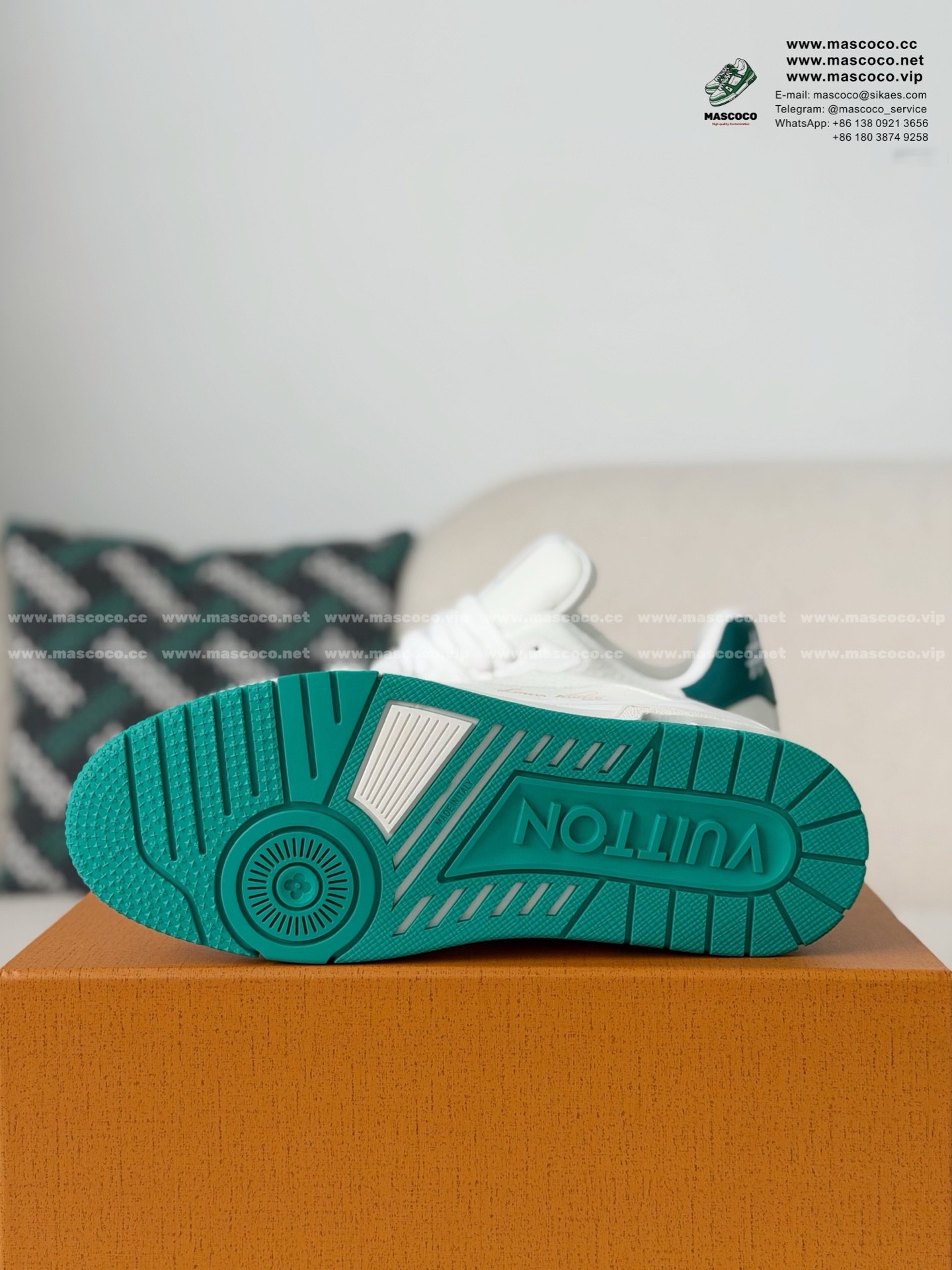 「#6973」LOUIS VUITTON TRAINER FULL-GRAIN LEATHER SNEAKERS - Image 5