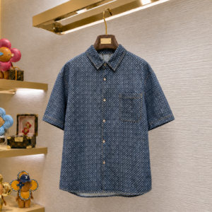 「#7040」LOUIS VUITTON 26SS T-SHIRT