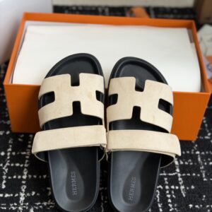 「#7120」Hermes Chypre Sandal