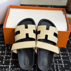 「#7133」Hermes Chypre Calfskin Sandal