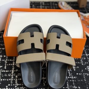 「#7138」Hermes Chypre Calfskin Sandal