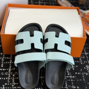 「#7139」Hermes Chypre Calfskin Sandal