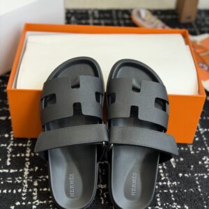 「#7140」Hermes Chypre Calfskin Sandal