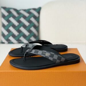 「#7161」LOUIS VUITTON FLIP-FLOPS